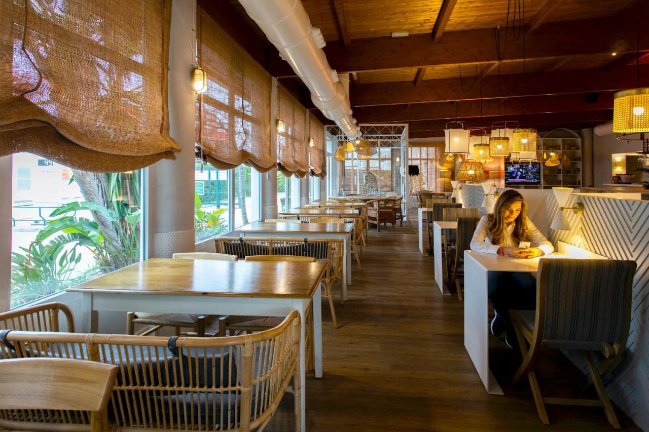 โรงแรมไอบิส บาเลนเซีย อัลฟาฟาร์ ภายนอก รูปภาพ